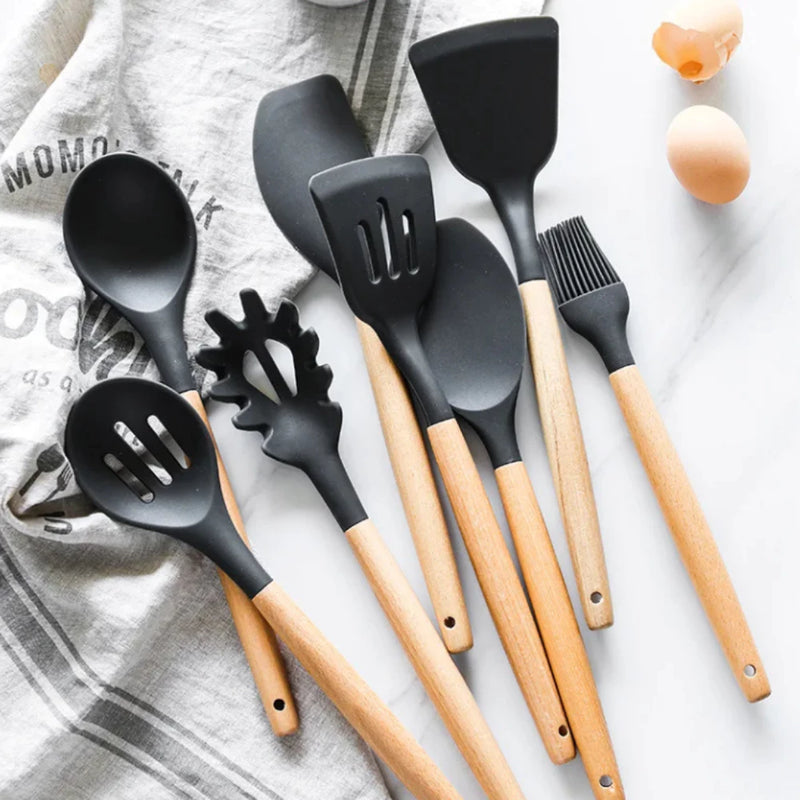 Kit Jogo C/12 Peças Utensílios De Cozinha Colher Espatula Silicone Cabo Madeira Decoração Gabi SHOP